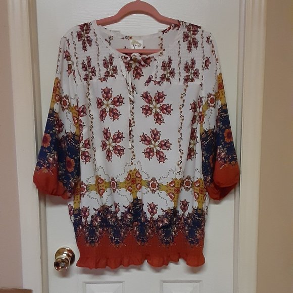 fig and flower Tops - Fig And Flower Beautiful Brown & Cream Blouse